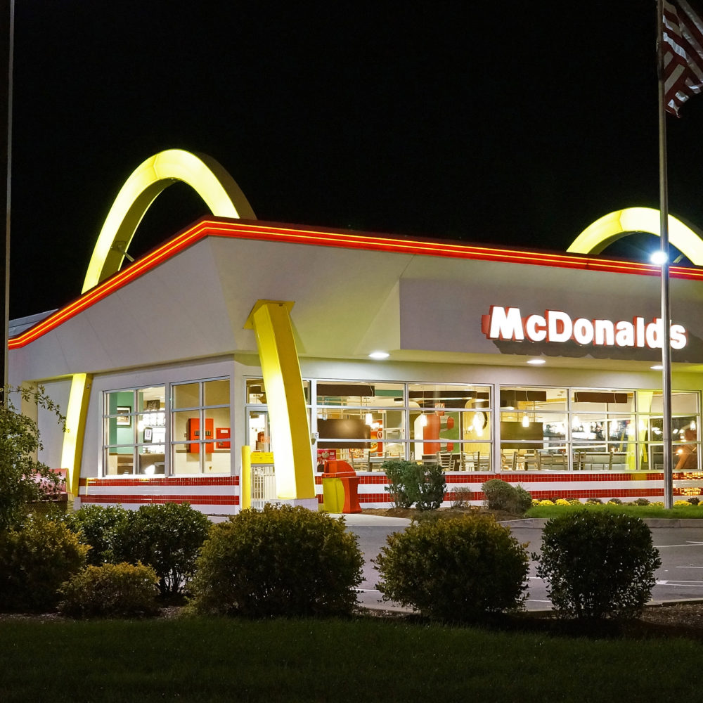 Mcdonalds Estrategias De Negocio Parte Enrique Ortega Burgos