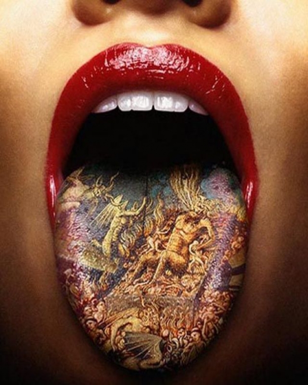 Tatuaje en la lengua