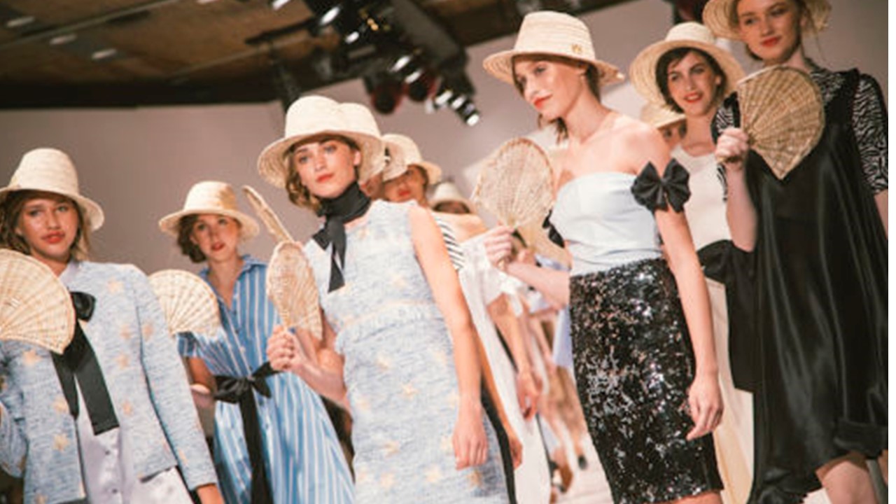 LA INDUSTRIA DE LA MODA EN CHILE Enrique Ortega Burgos