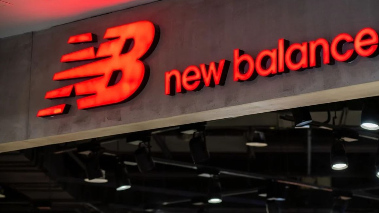 Centelleo reducir Nublado New Balance gana batalla legal por proteger su marca registrada en China