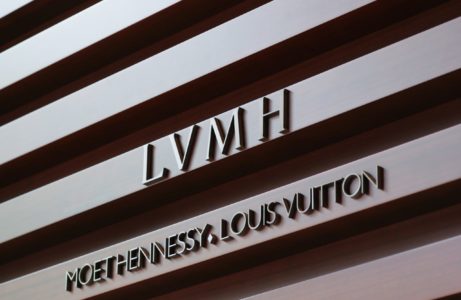 L'ancien patron de Louis Vuitton s'apprête à prendre les commandes de LVMH  Fashion Group